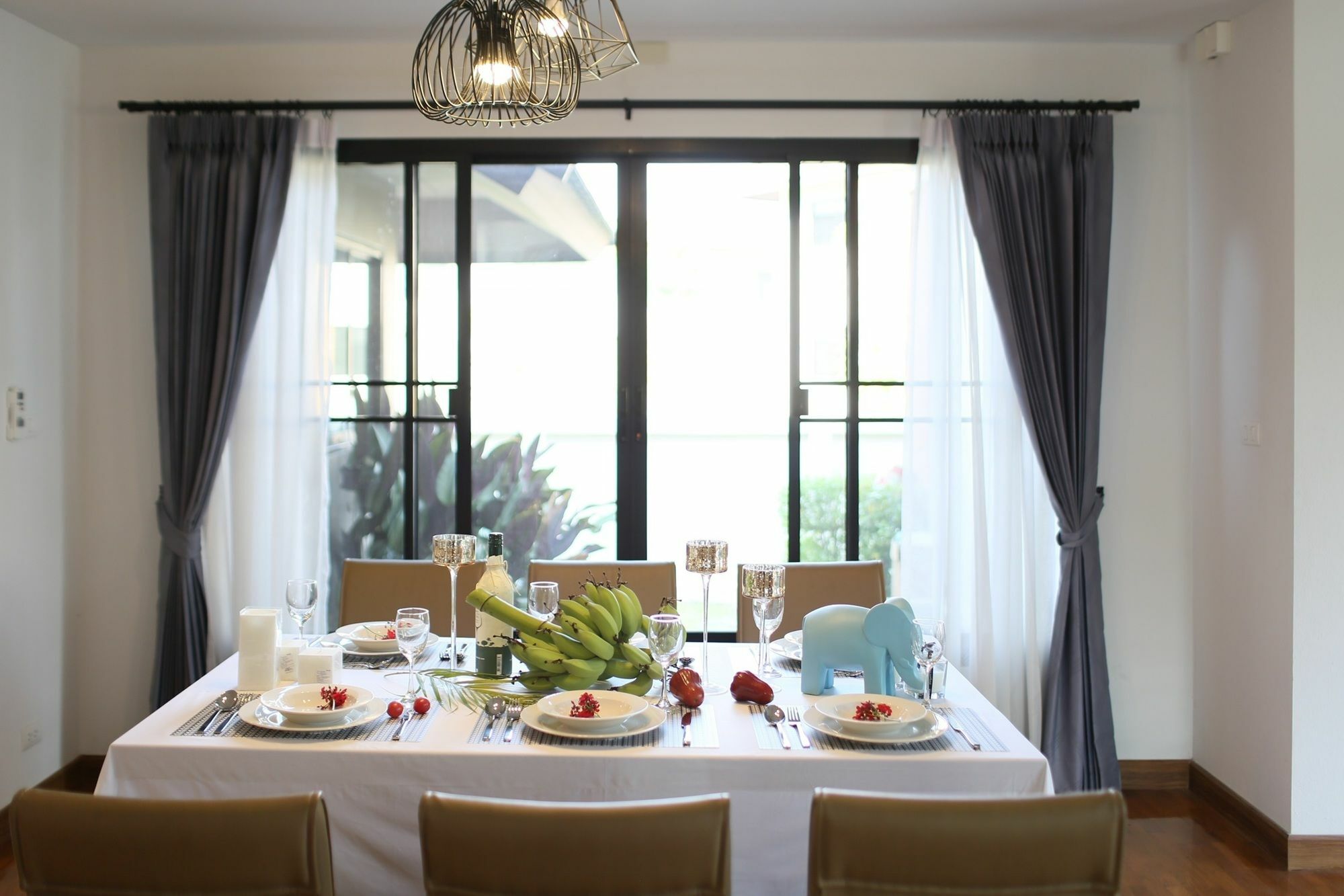Moin 1617 Luxury Double-Pool Villa Чиангмай Экстерьер фото